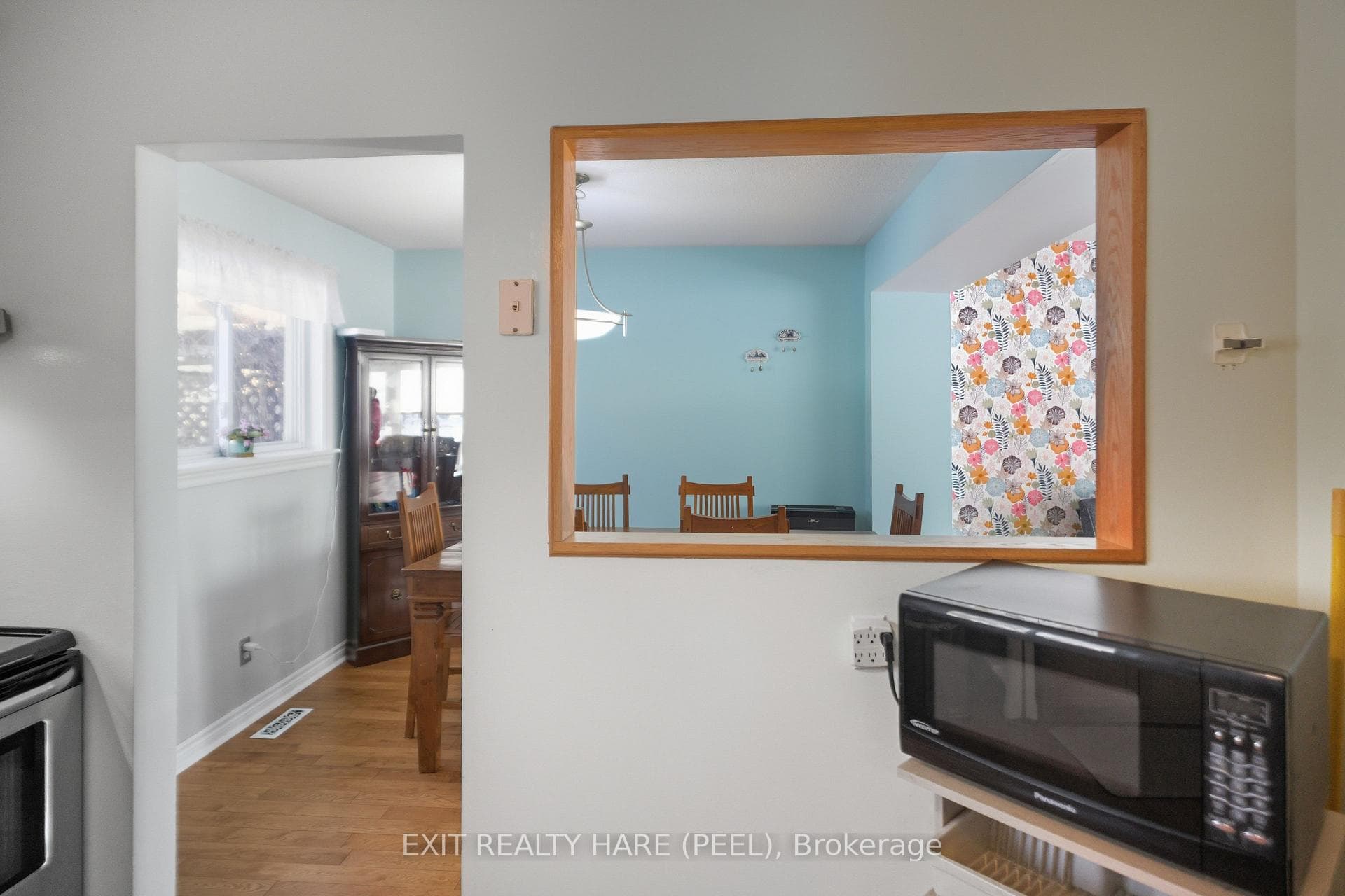 20 Sutherland Avenue photo 21