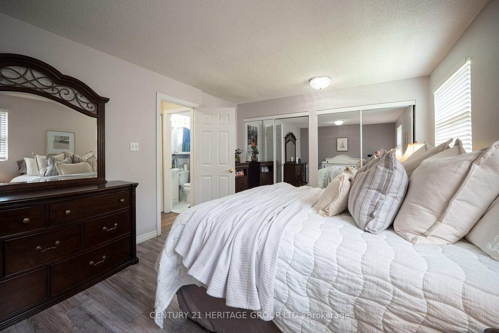 648 Grey Street Unit 203 photo 26