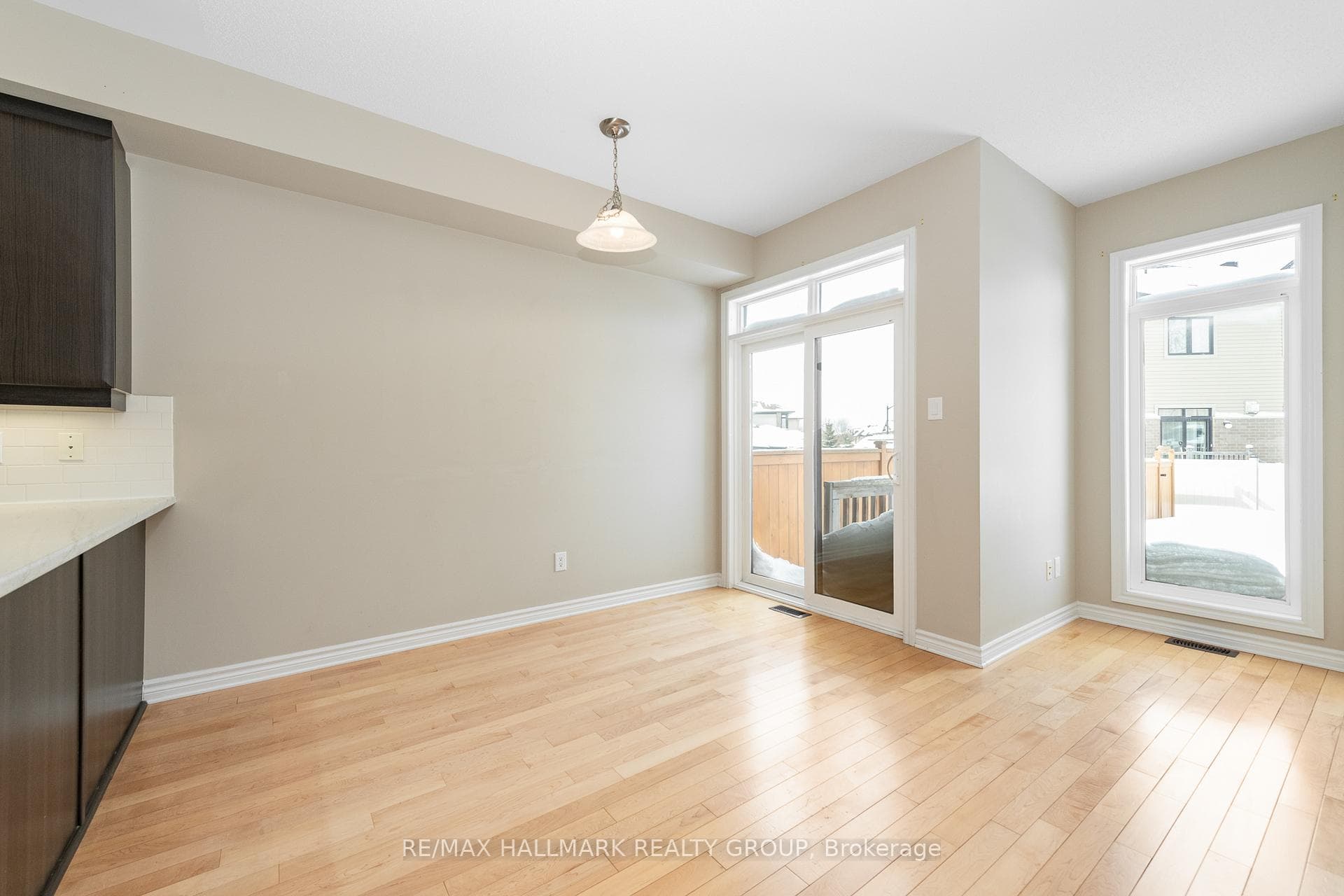 634 Tennant Way photo 19