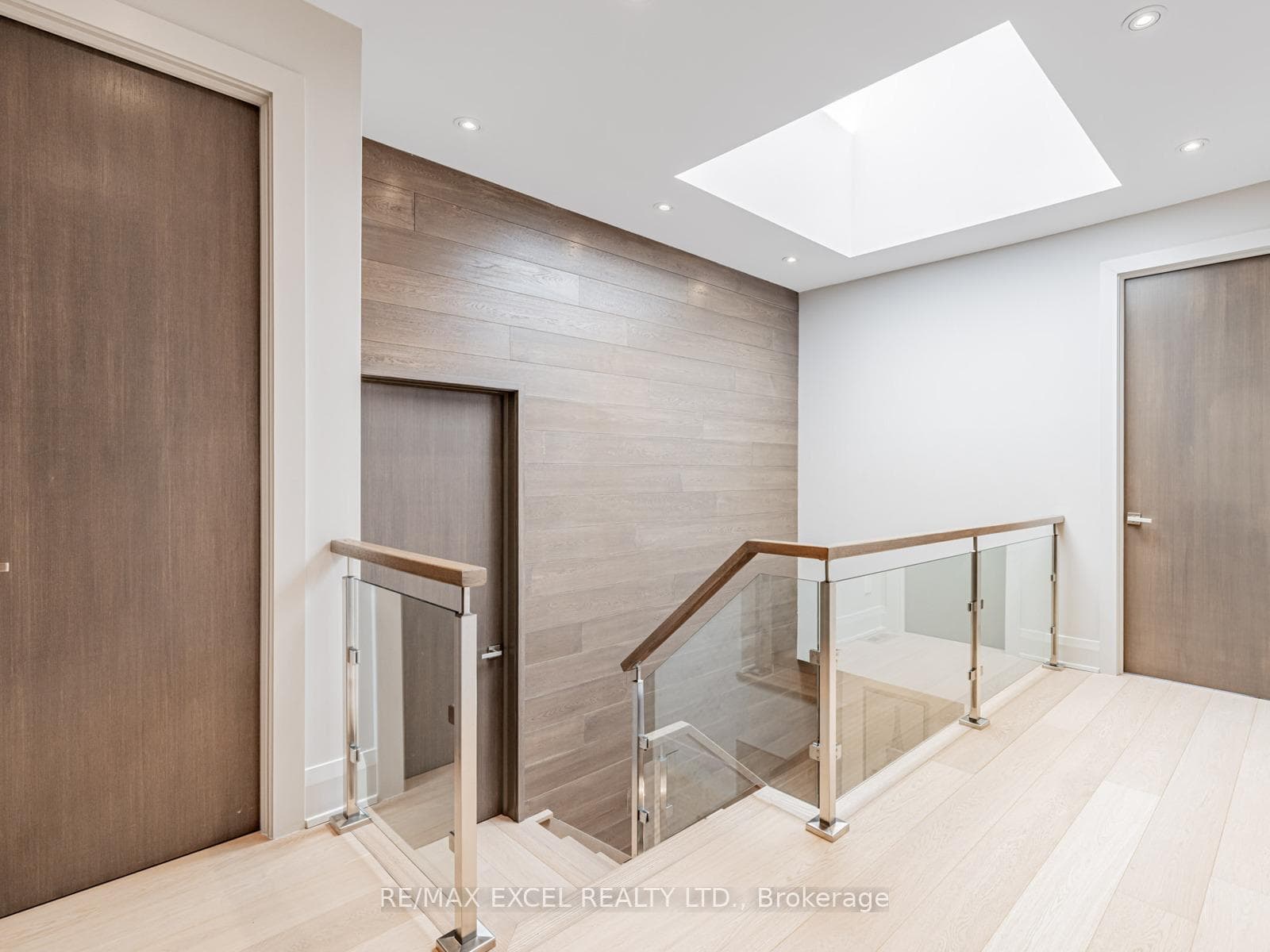 61 Hemford Crescent photo 21