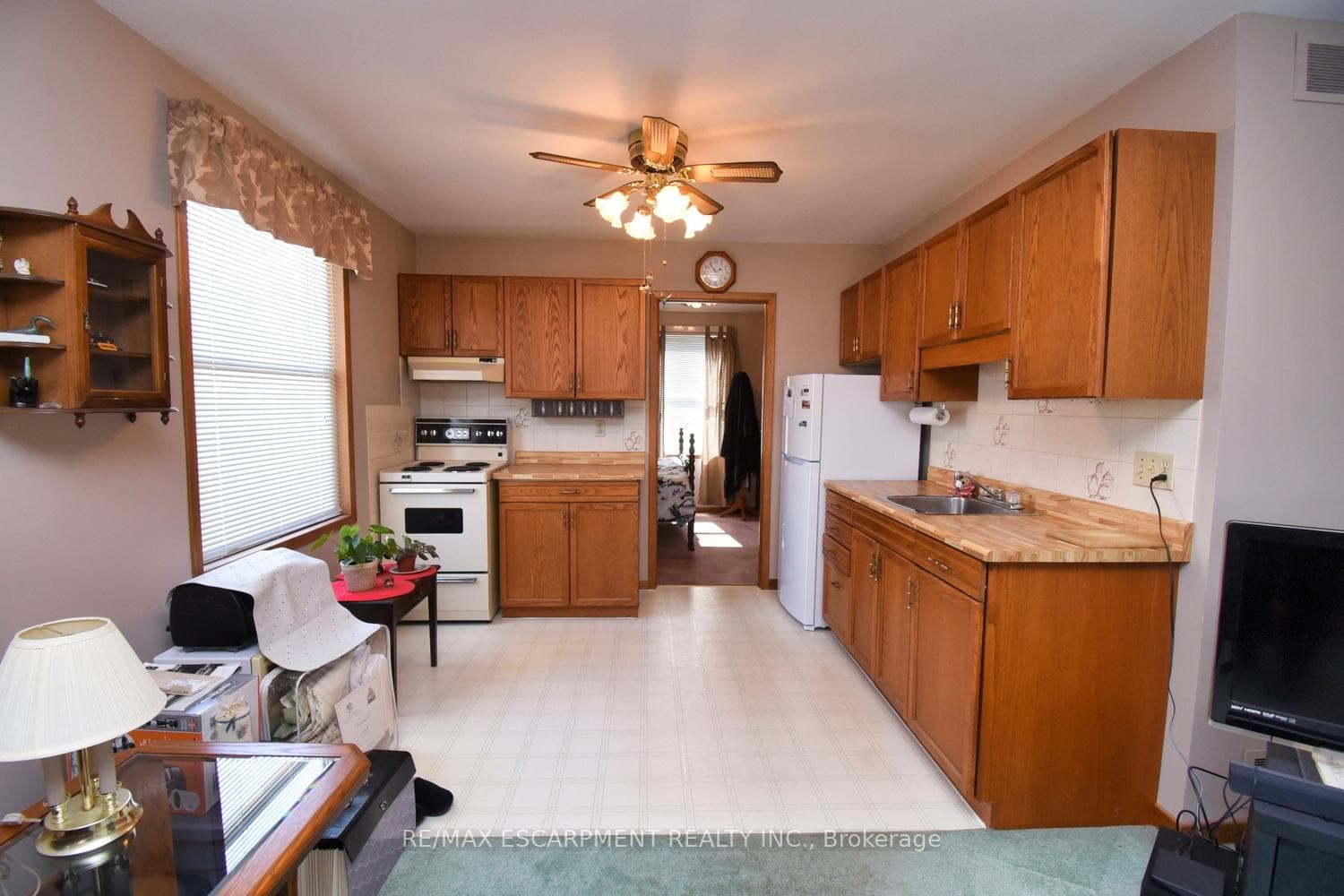 722 Tenth Avenue photo 28