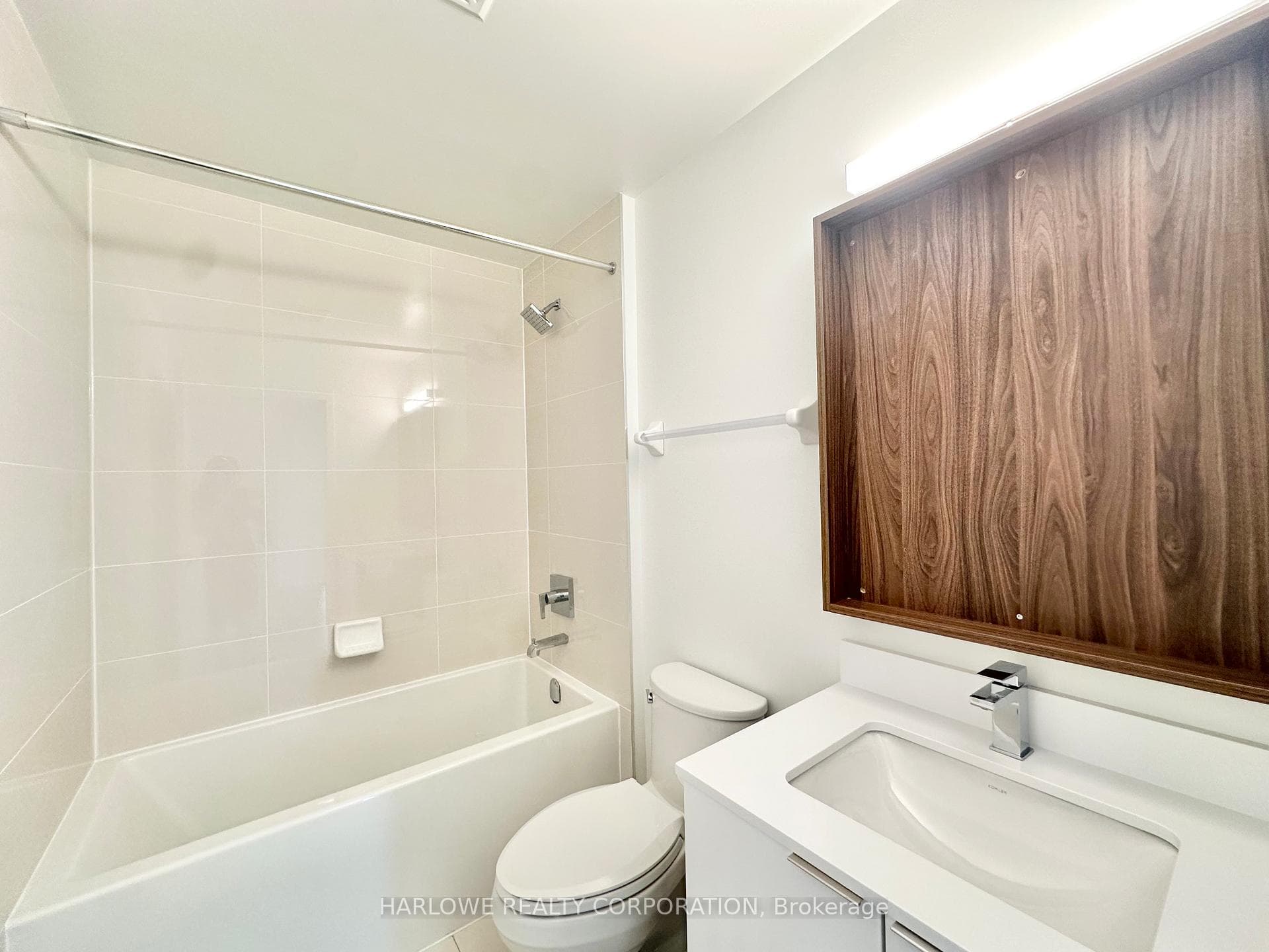 543 Richmond Street Unit 1404 photo 6