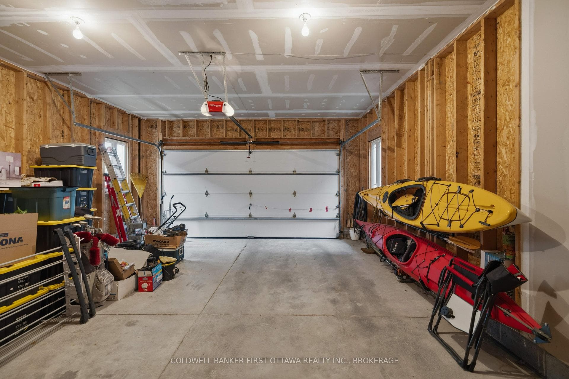 1346 Sierra Avenue photo 32