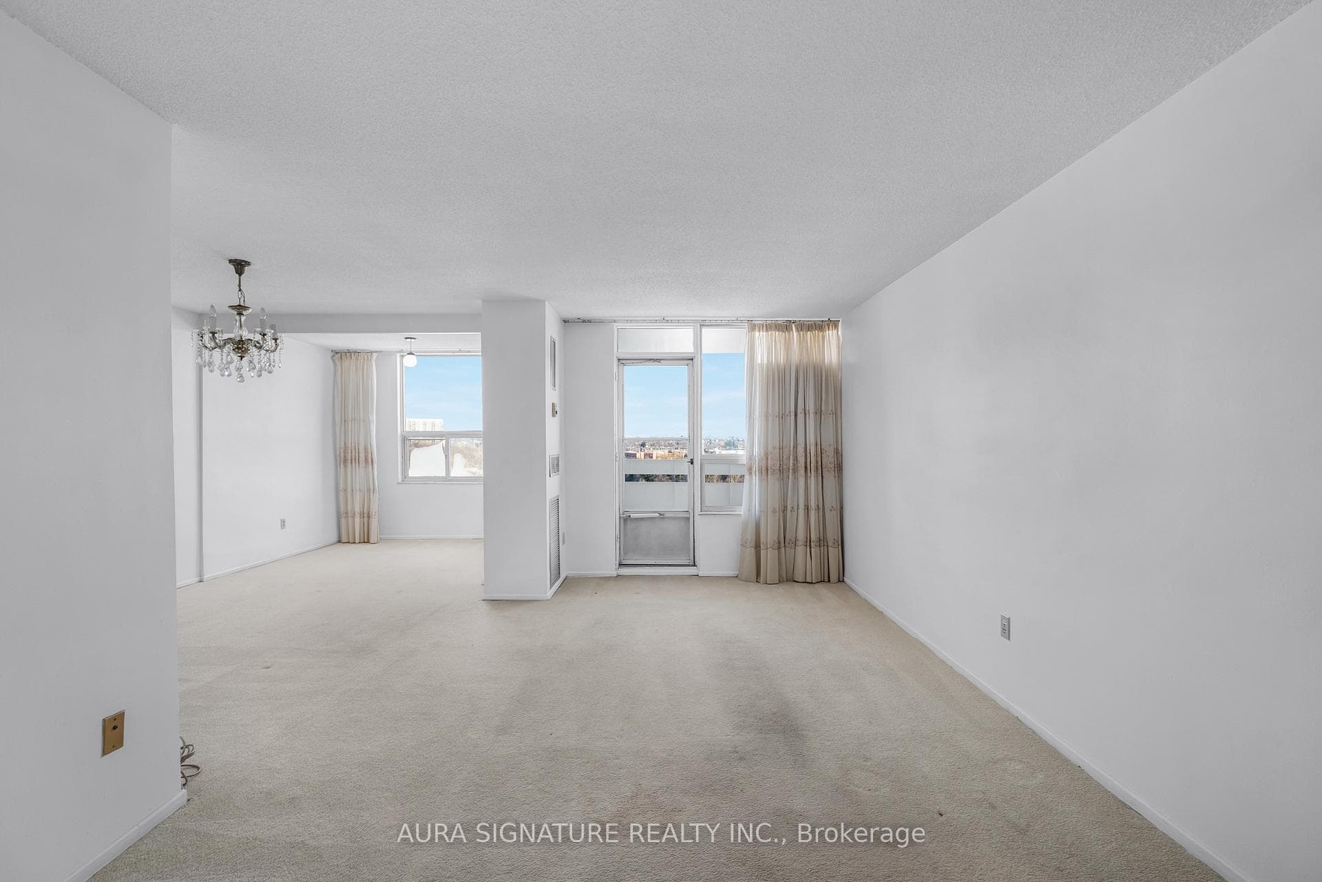20 Edgecliff Golfway Unit PH 11 photo 5