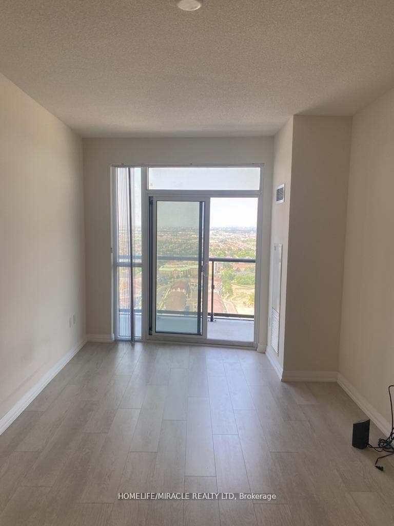 35 Watergarden Drive Unit 2512 photo 9
