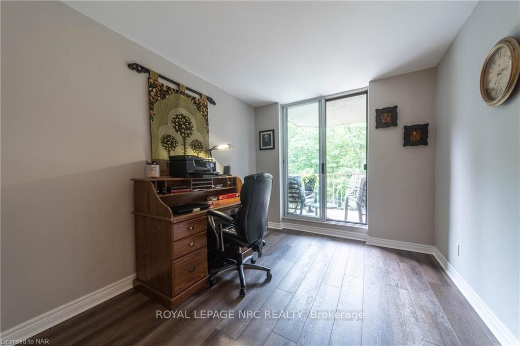 8111 FOREST GLEN Drive Unit 306 photo 14