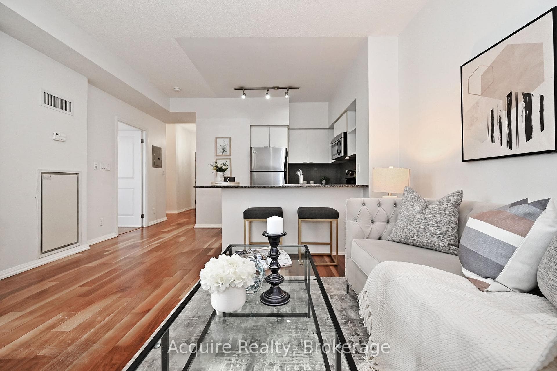 35 Hayden Street Unit 1012 photo 8