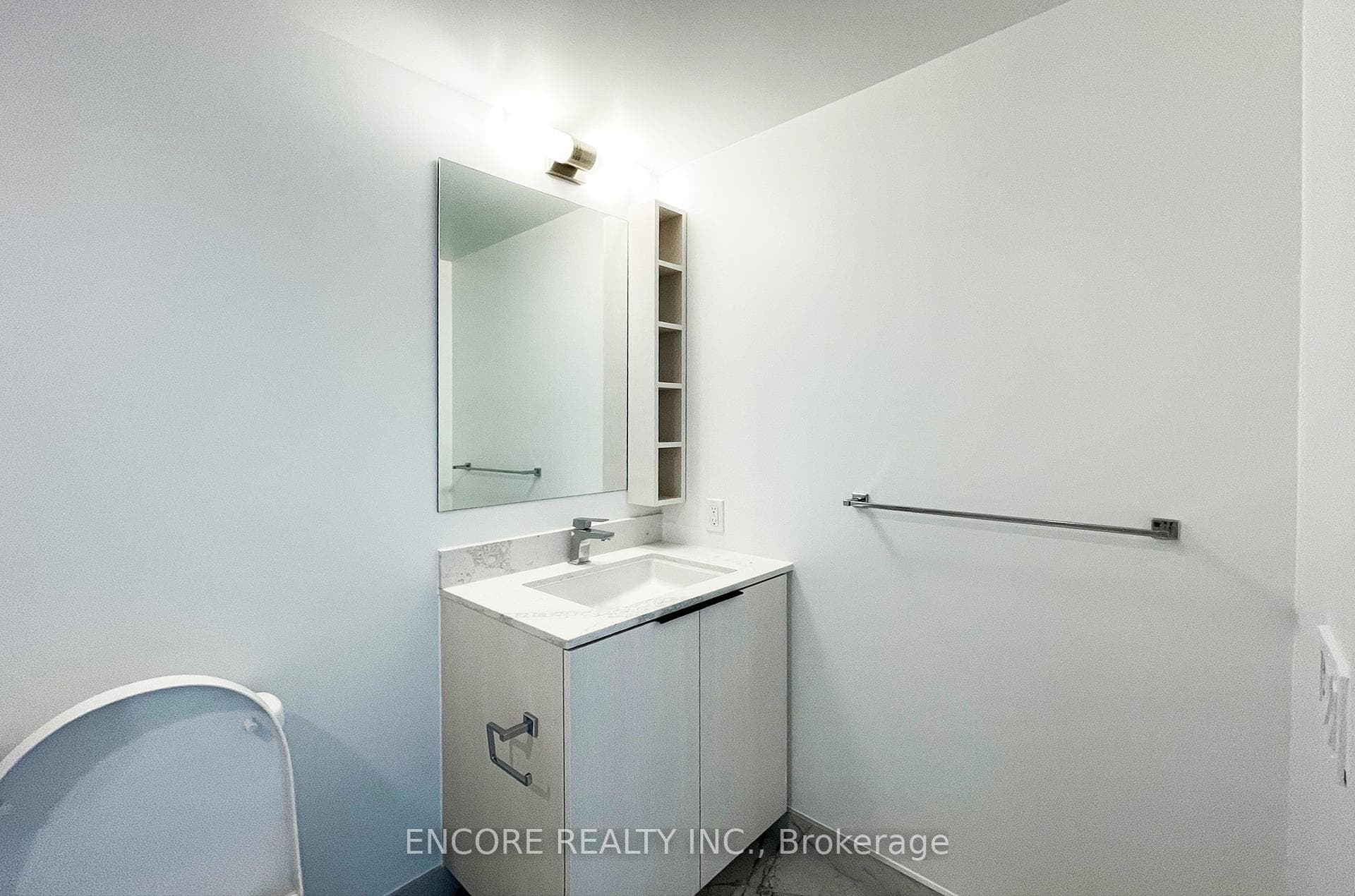82 Dalhousie Street Unit 3305 photo 8