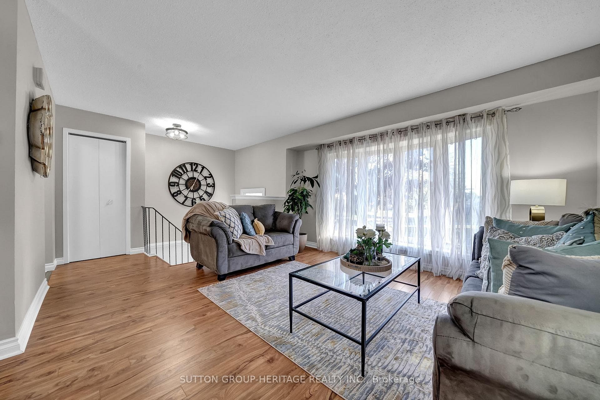 248 Northminster Court photo 6