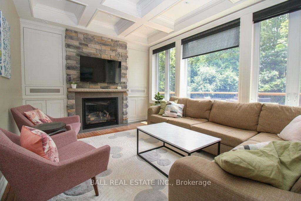 489 Franklin Drive photo 12
