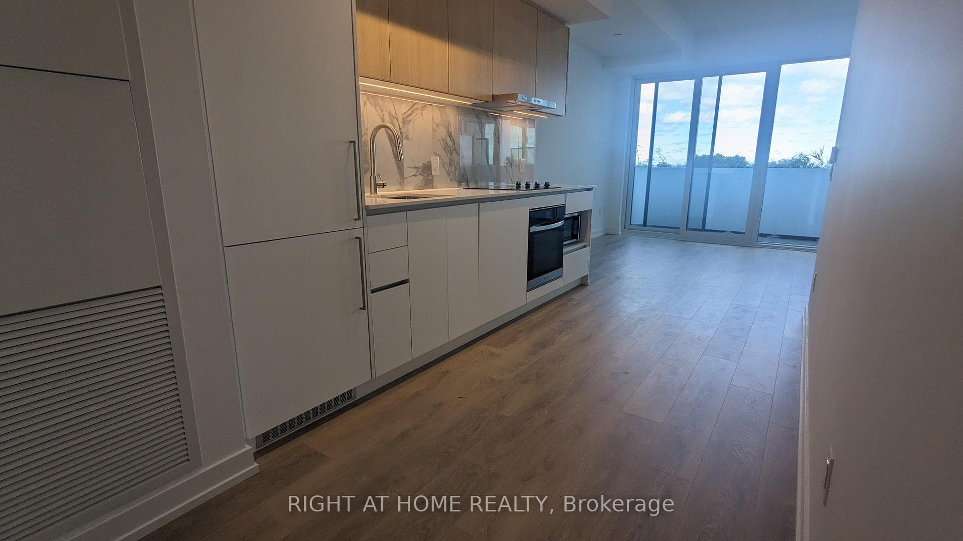 1100 Sheppard Avenue Unit 1503 photo 4