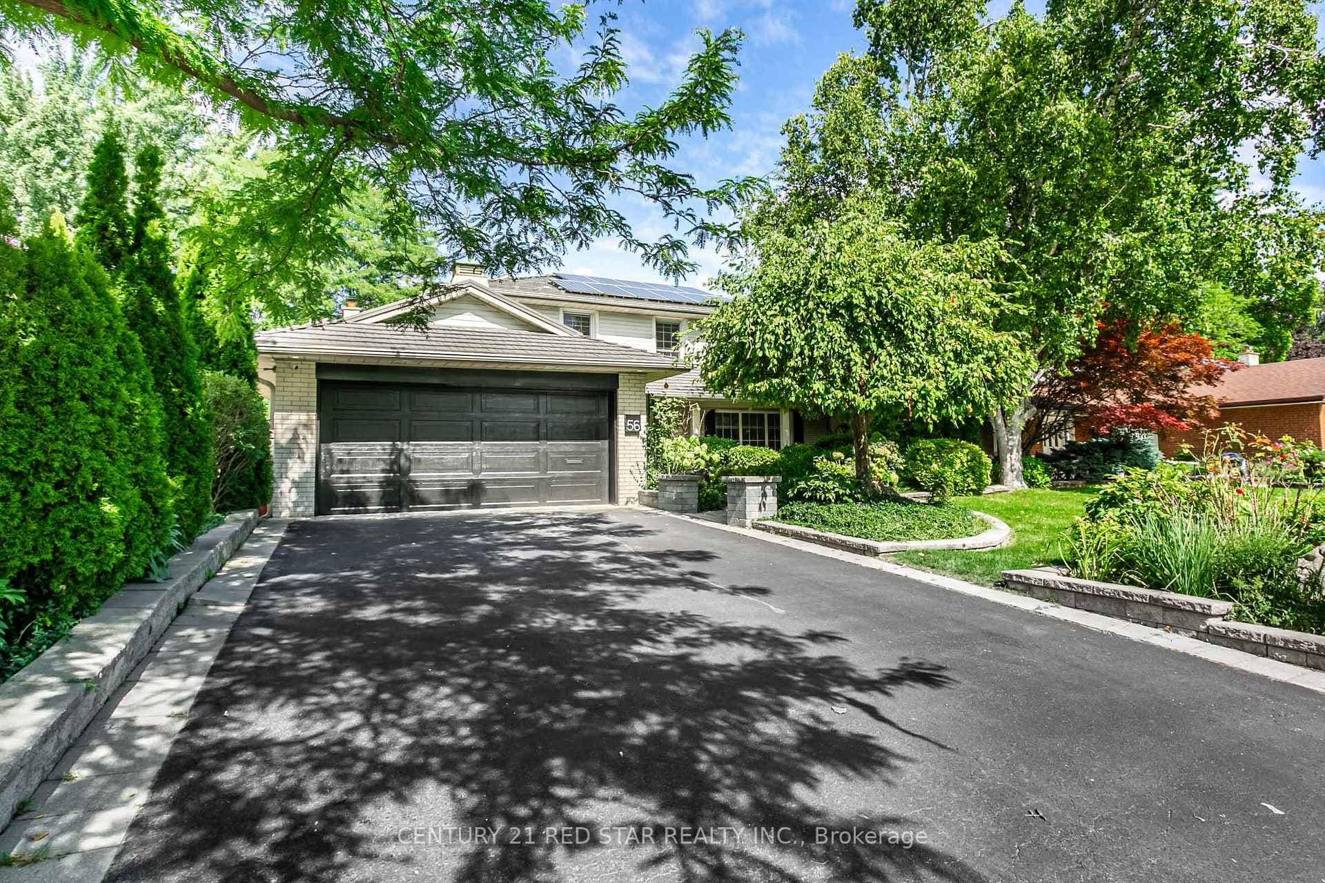 56 Silverthorne Bush Drive photo 1