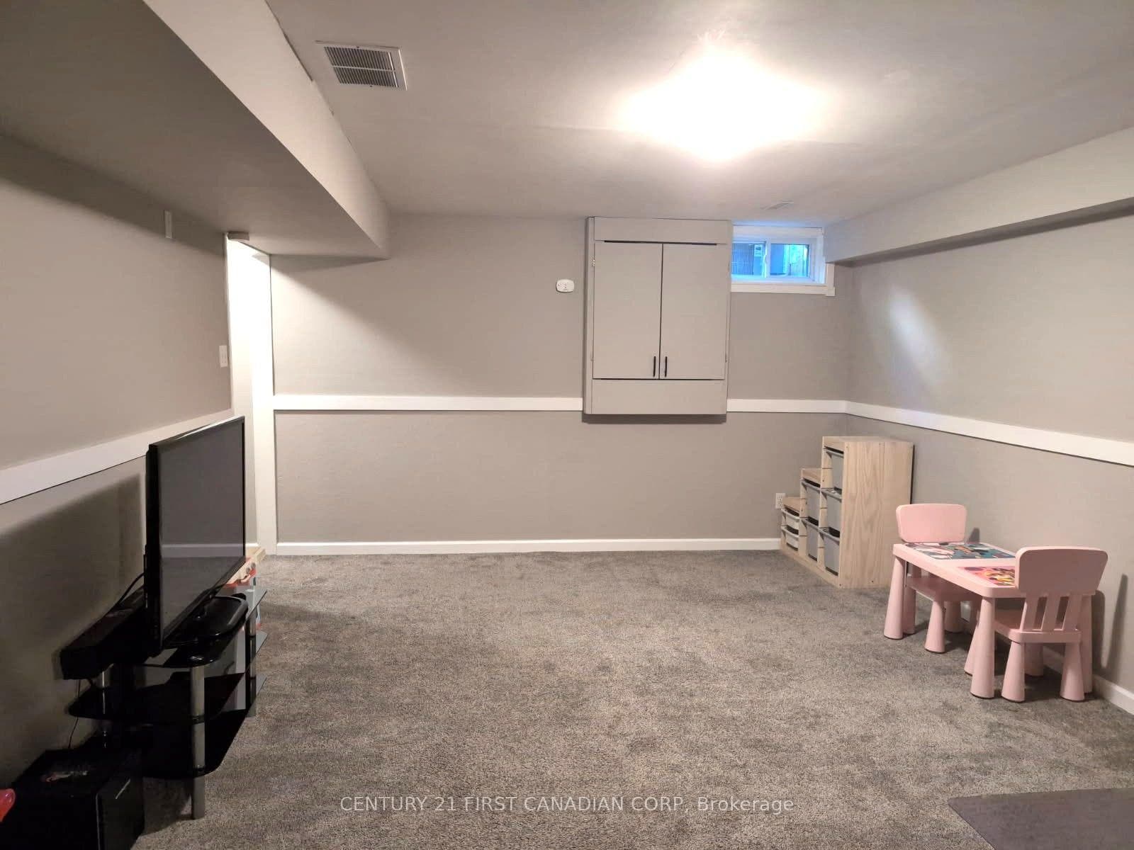 110 Deveron Crescent Unit 49 photo 16