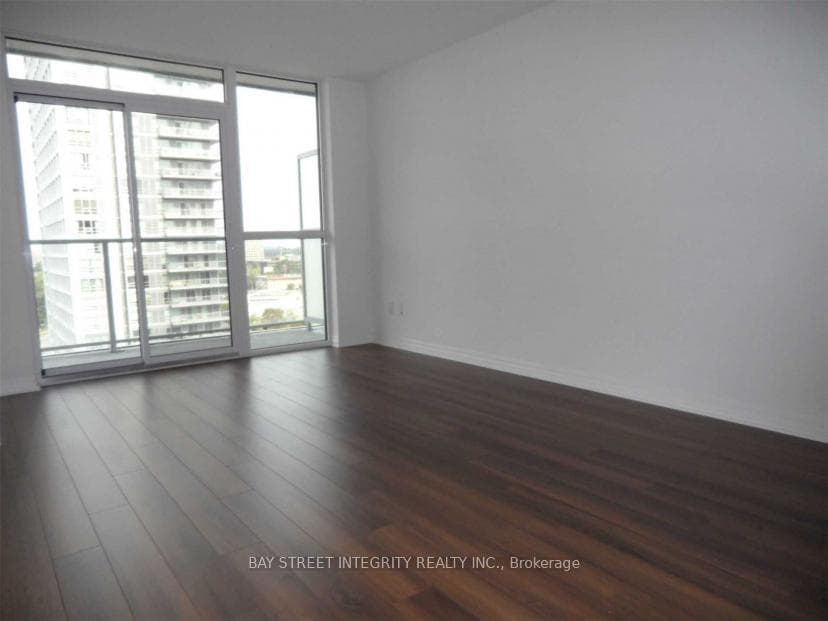 275 Yorkland Road Unit 1105 photo 8