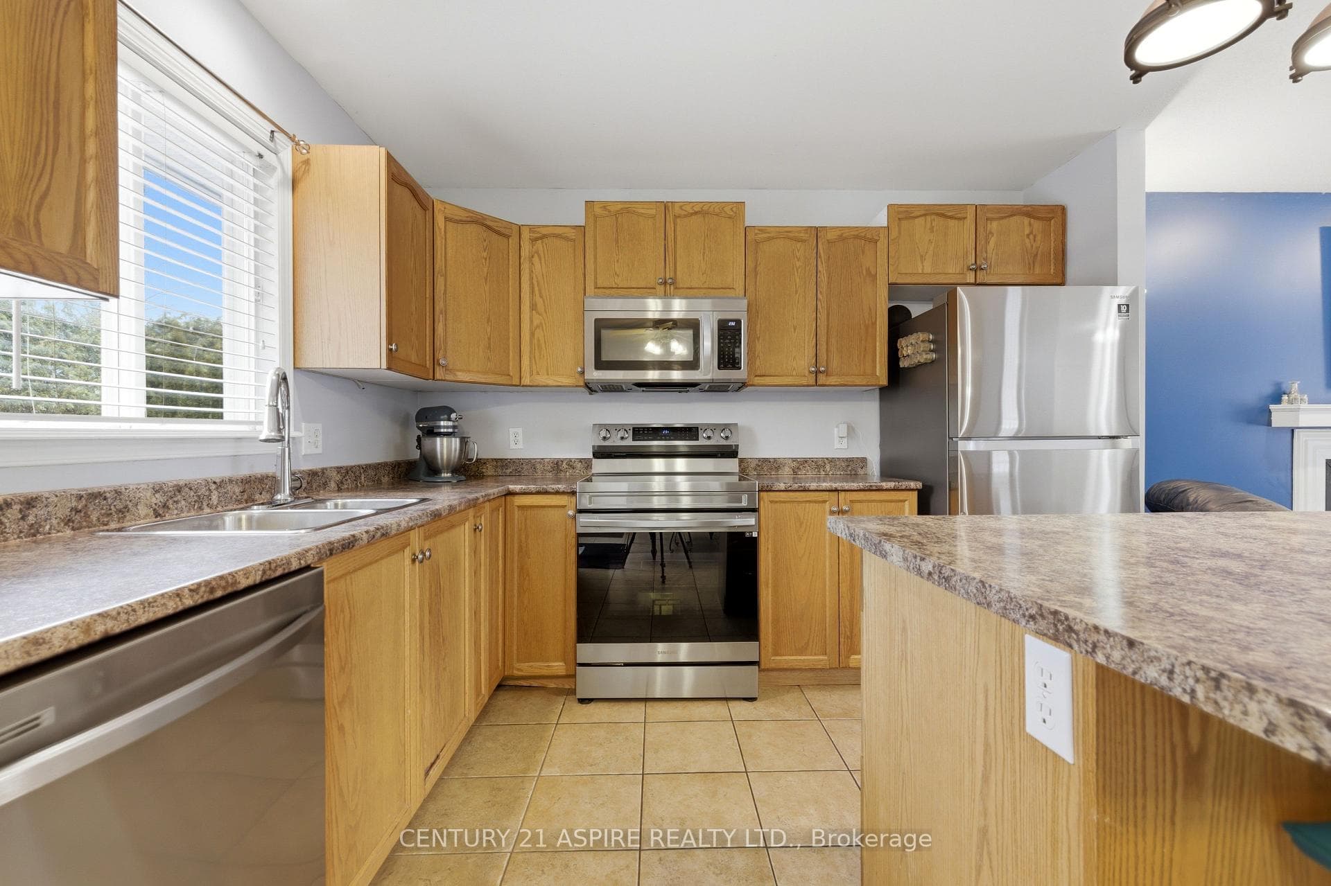 27 Bayshore Drive photo 12