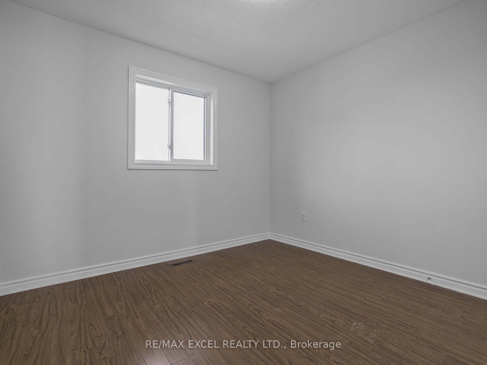25 Golden Meadow Road photo 26