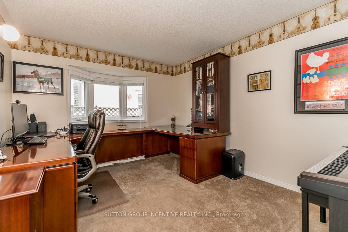 89 Cityview Circle photo 29
