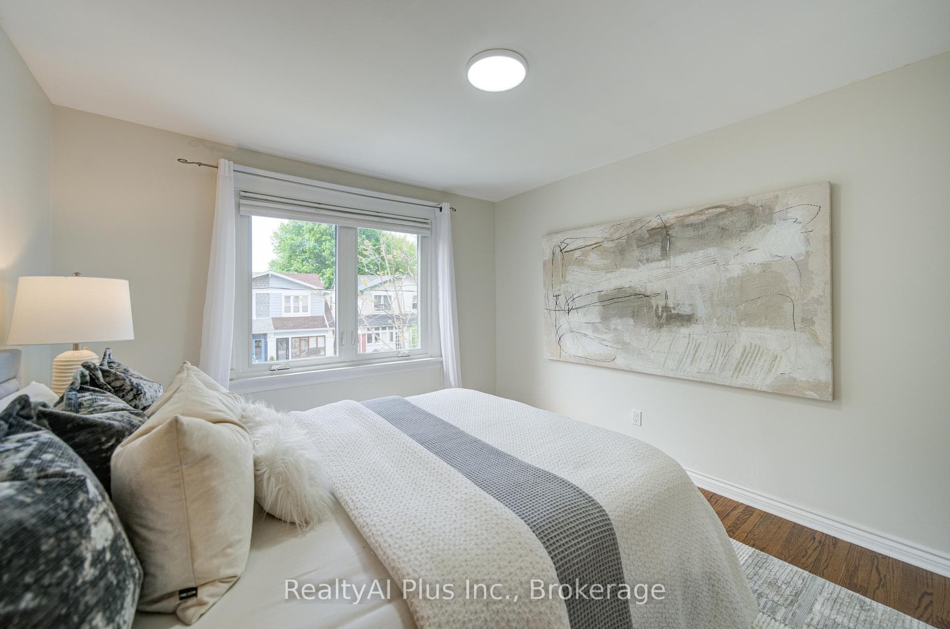 14 Athletic Avenue photo 19