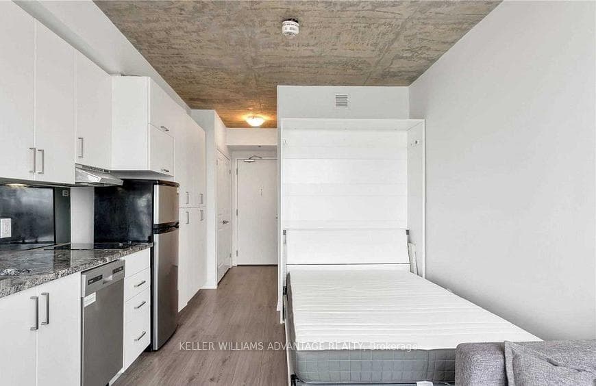 1900 Simcoe Street Unit 434 photo 13