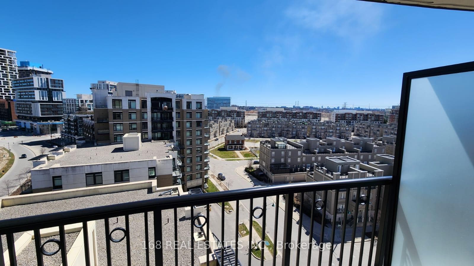 151 Upper Duke Crescent Unit 1008 photo 2