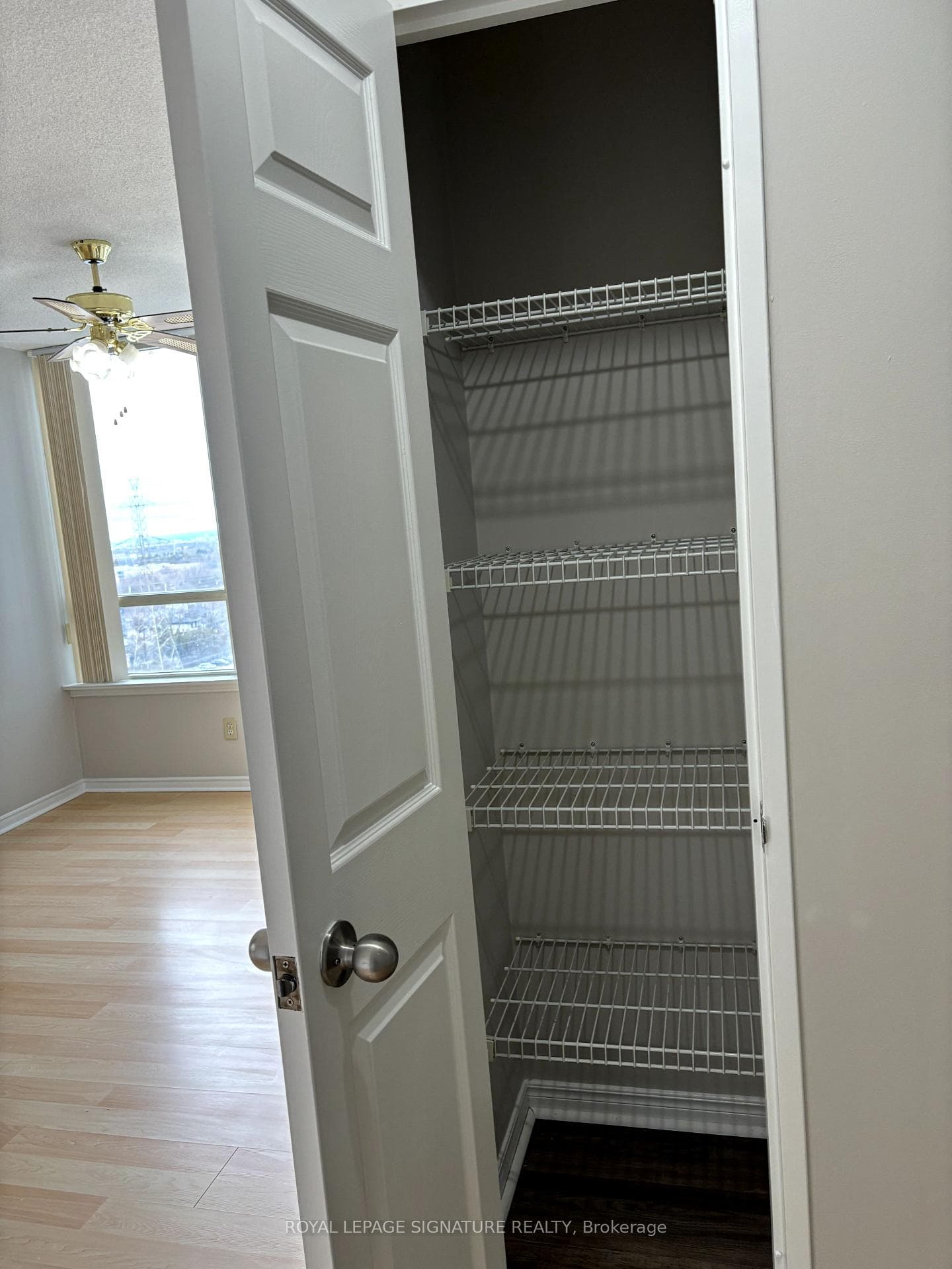 7 Bishop Avenue Unit 1111 photo 10