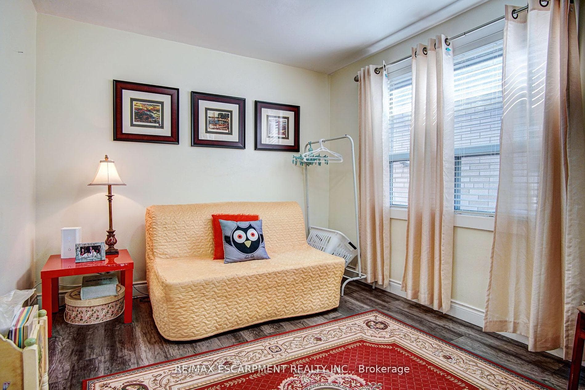 376 Lakeshore Road photo 28