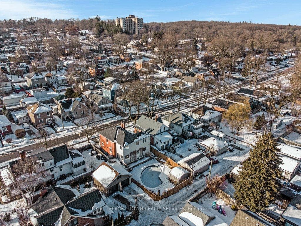 61 Barrie Street photo 48