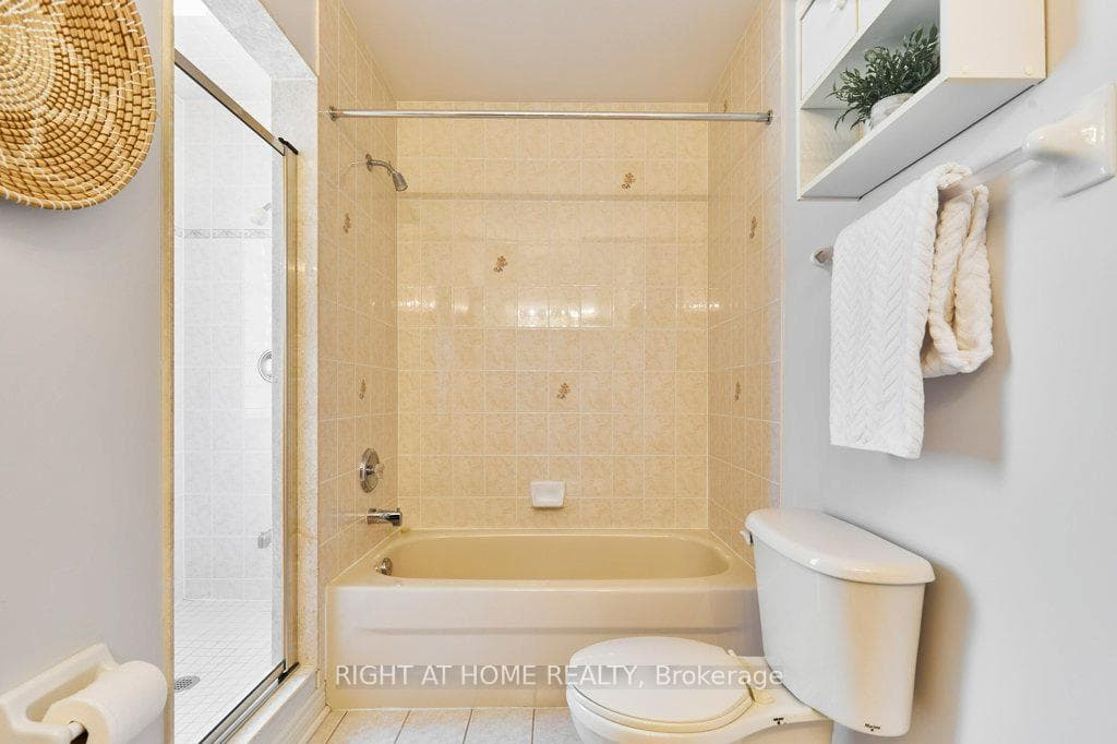 2398 Clearside Court photo 23