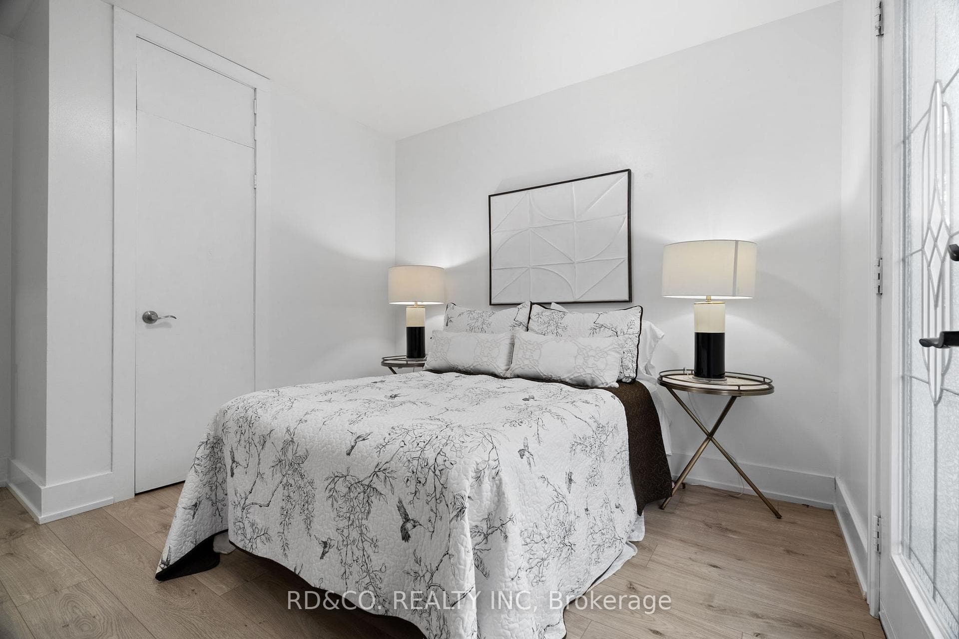 851 MODLIN Road photo 18