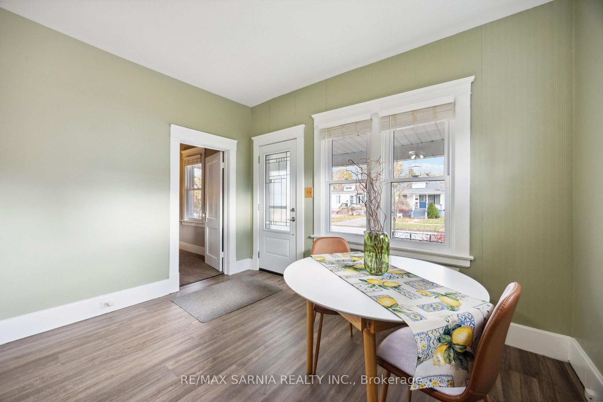 209 Proctor Street photo 5