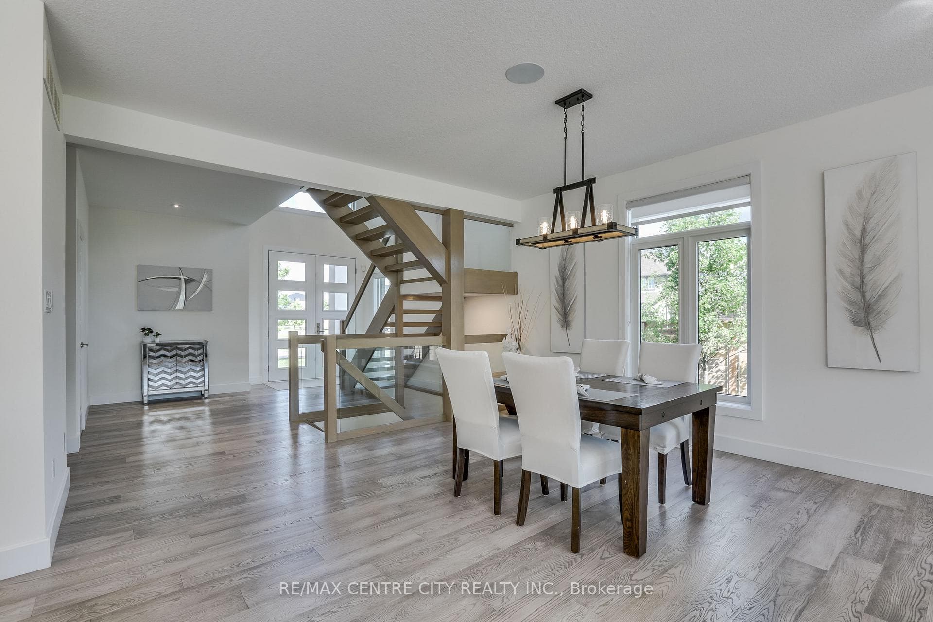 View from dining room to front foyer