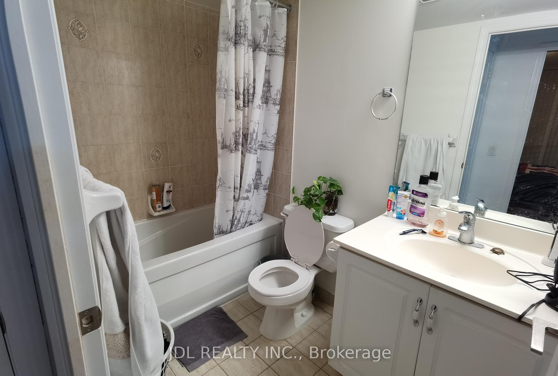 83 Borough Drive Unit 1504 photo 10