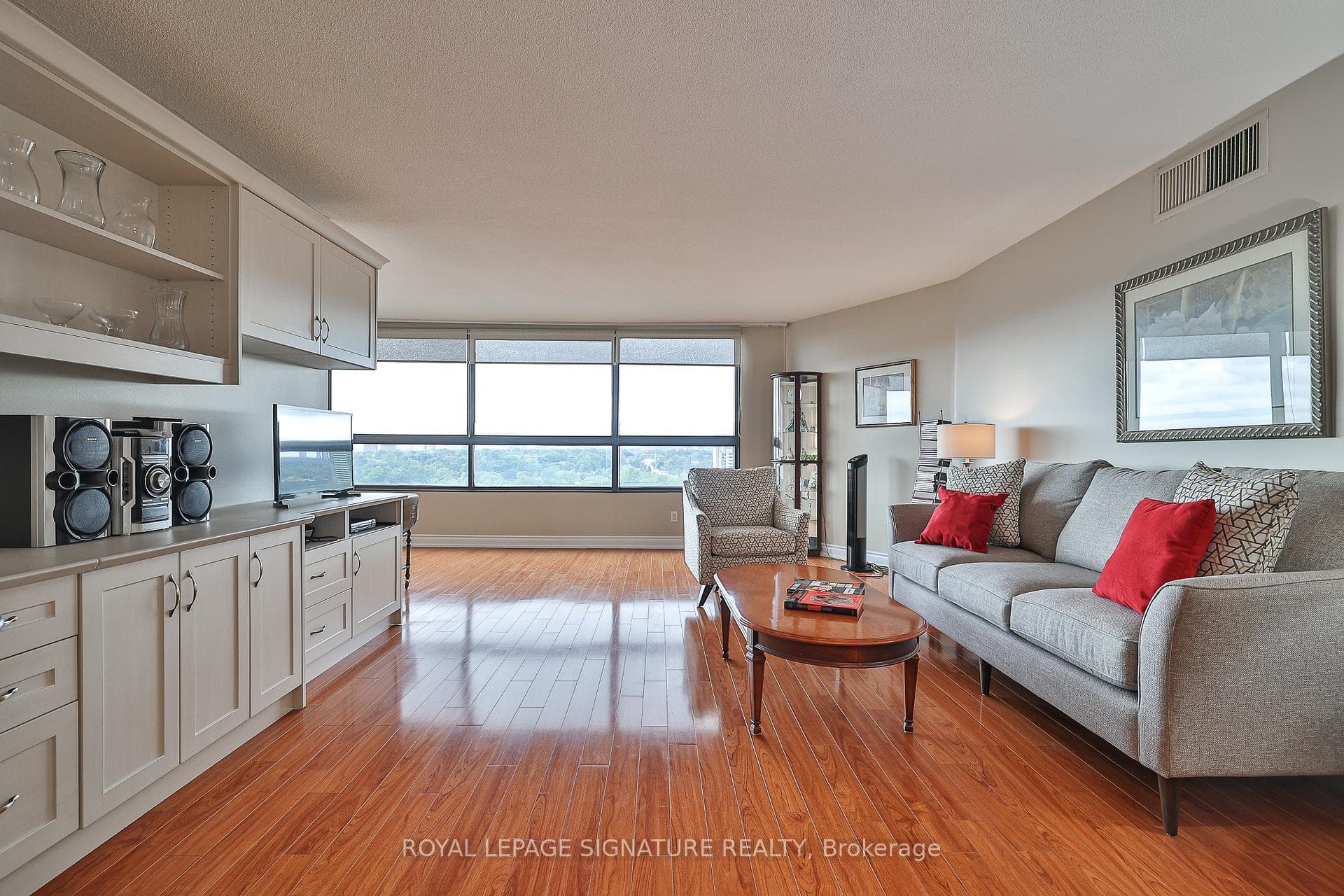 1300 Bloor Street Unit 1201 photo 16