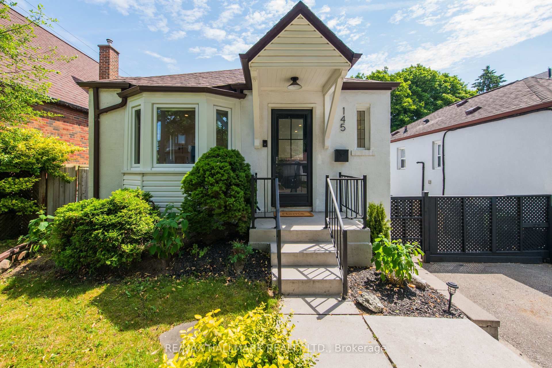 145 Dunington Drive photo 1