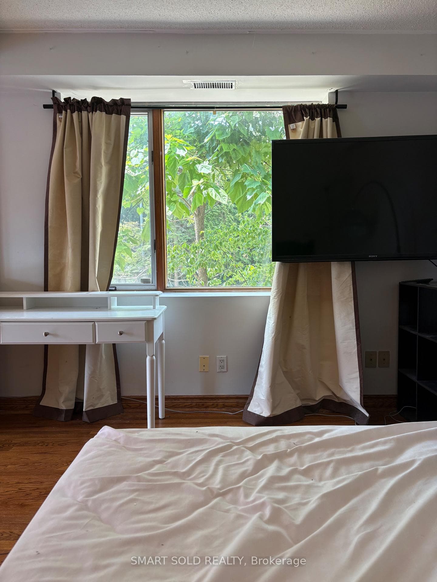 55 Proctor Avenue photo 22