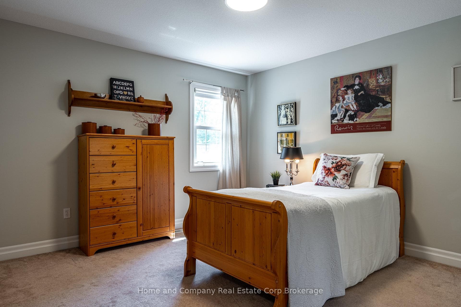 upper bedroom 3