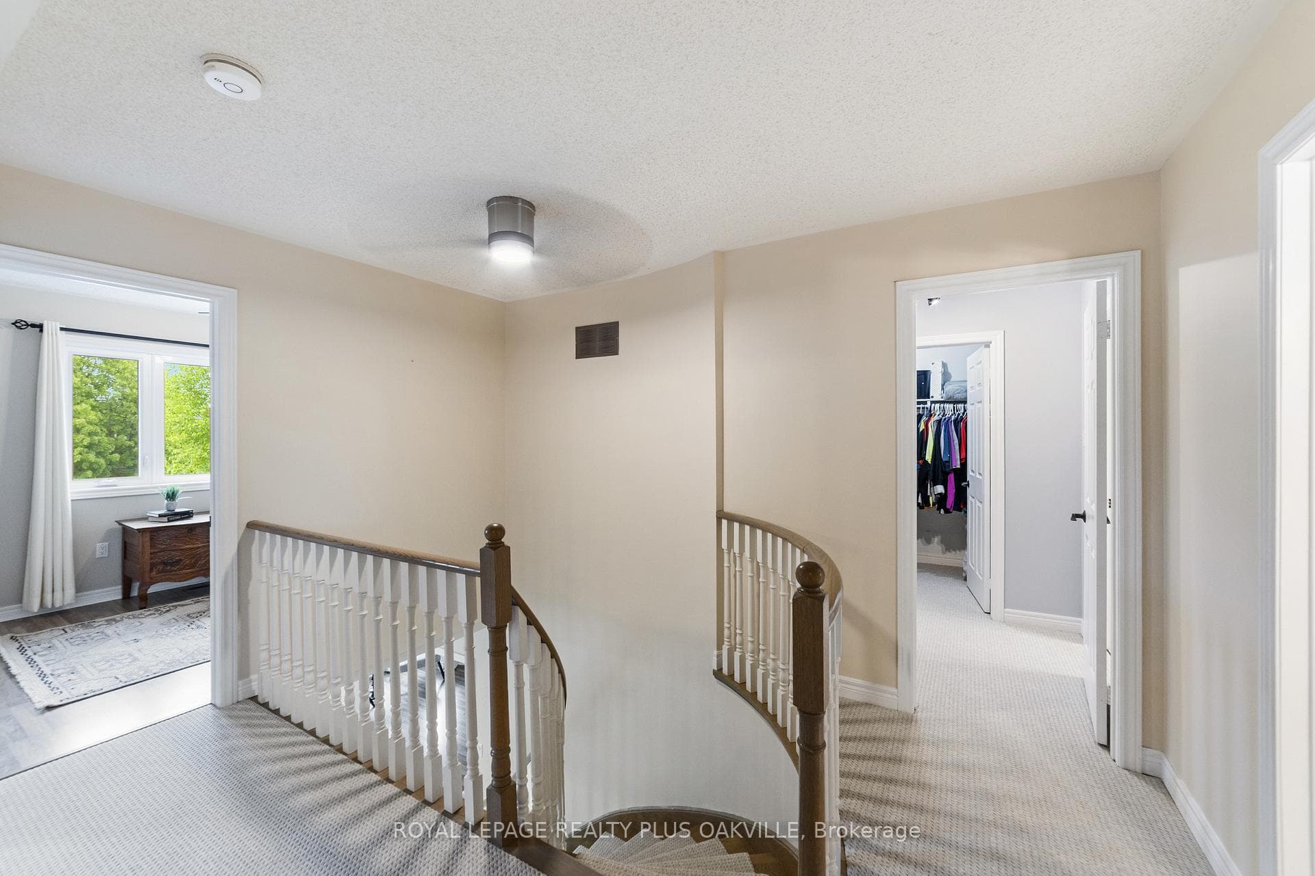 42 Fellowes Crescent photo 19