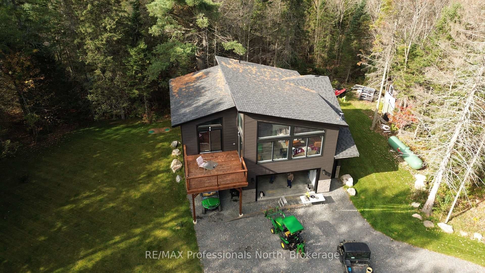 816 Second Avenue photo 35