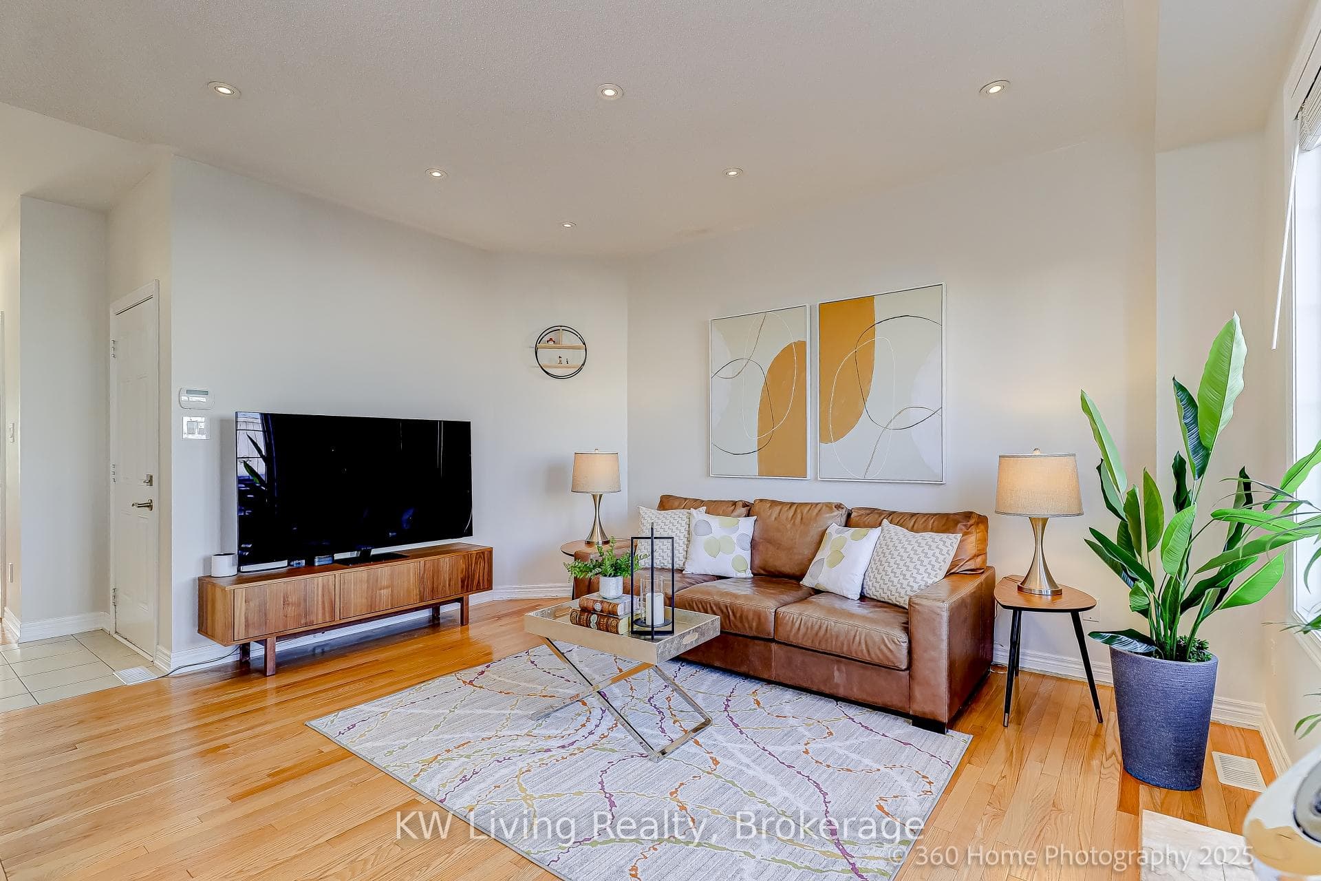 157 Hammersly Boulevard photo 5
