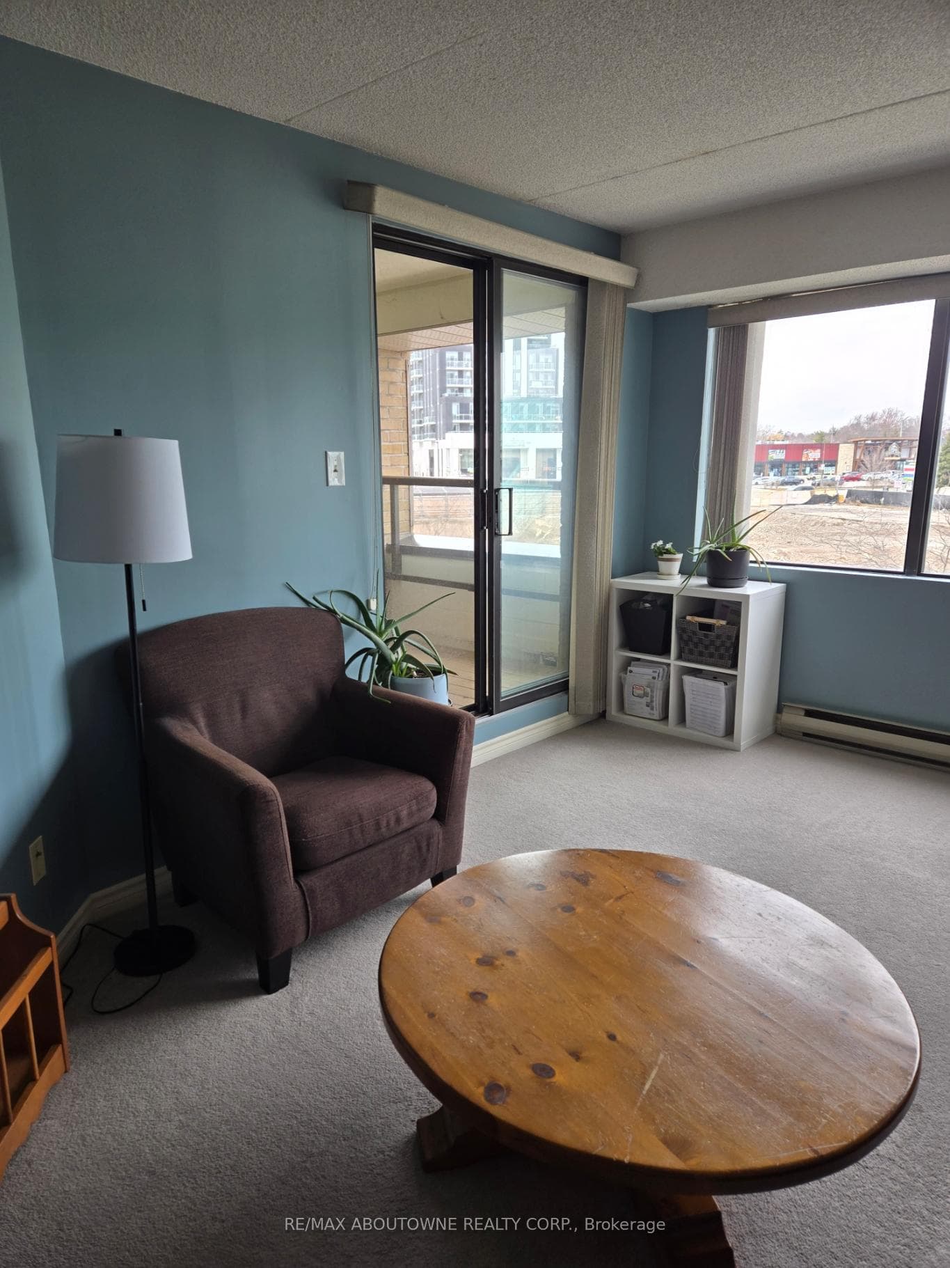 100 Bronte Road Unit 319 photo 5