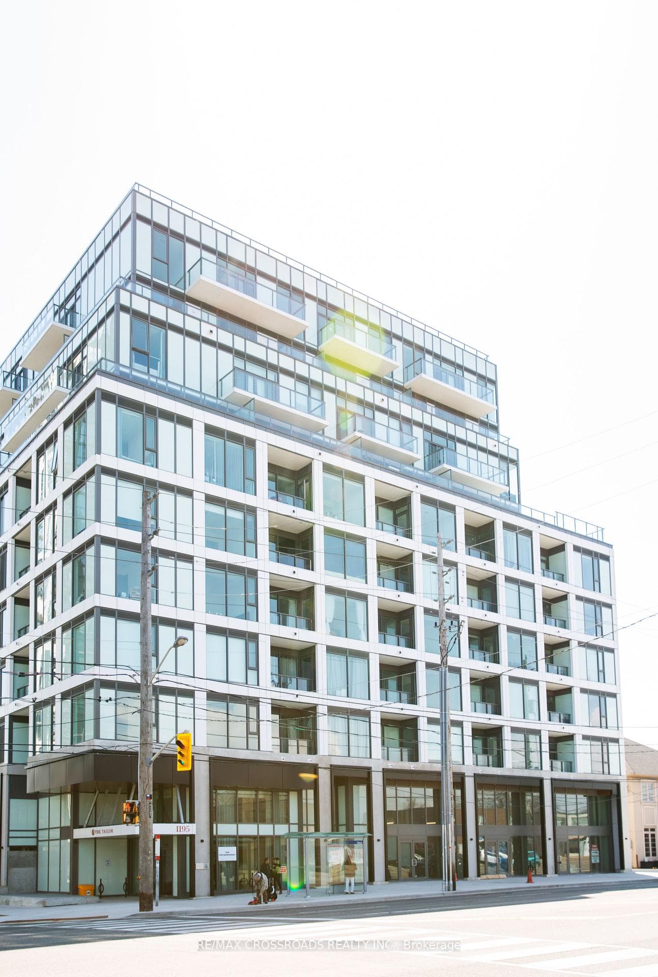 1195 The Queensway N/A Unit 406 photo 1