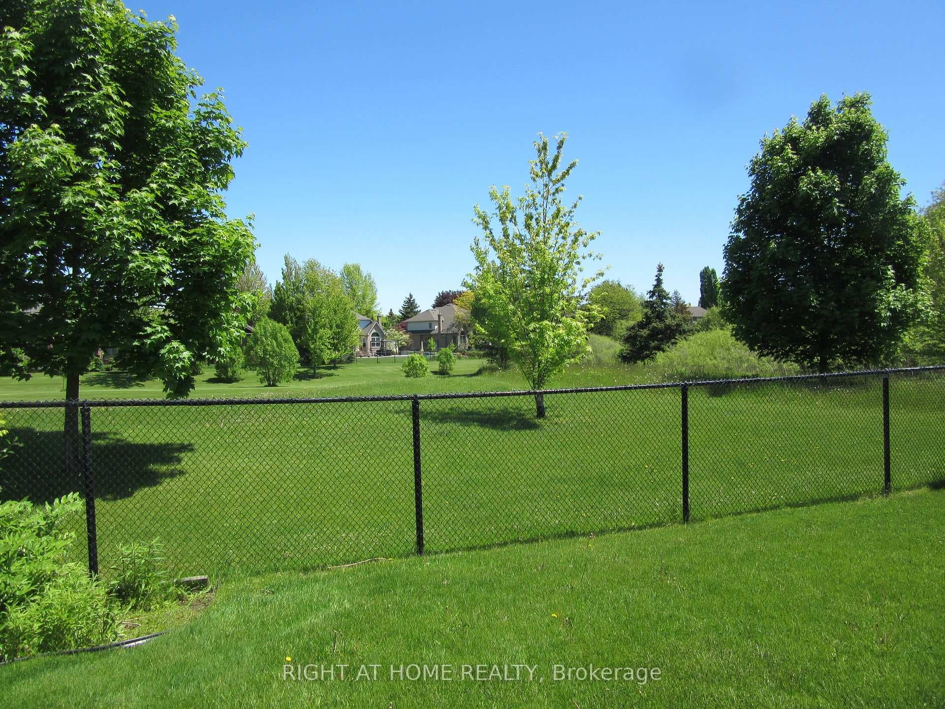 2109 Berwick Drive photo 43