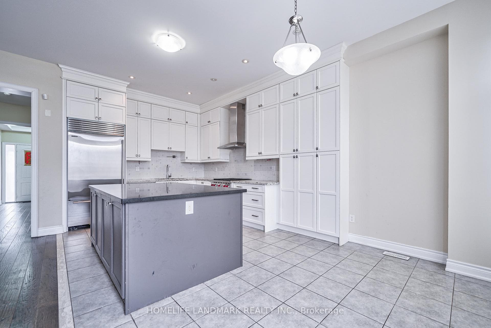 31 Angus Glen Boulevard photo 6