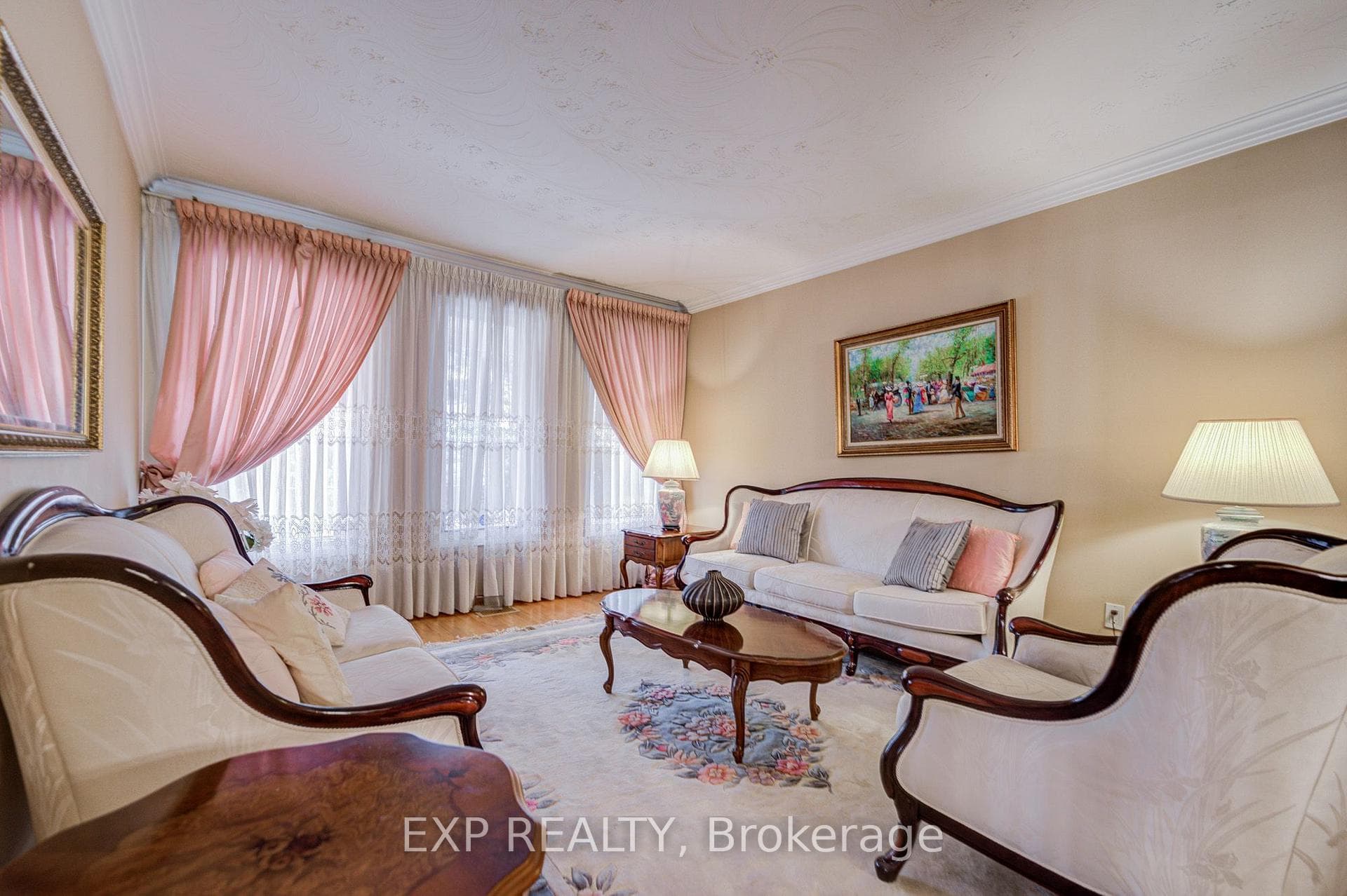 46 Eden Avenue photo 16