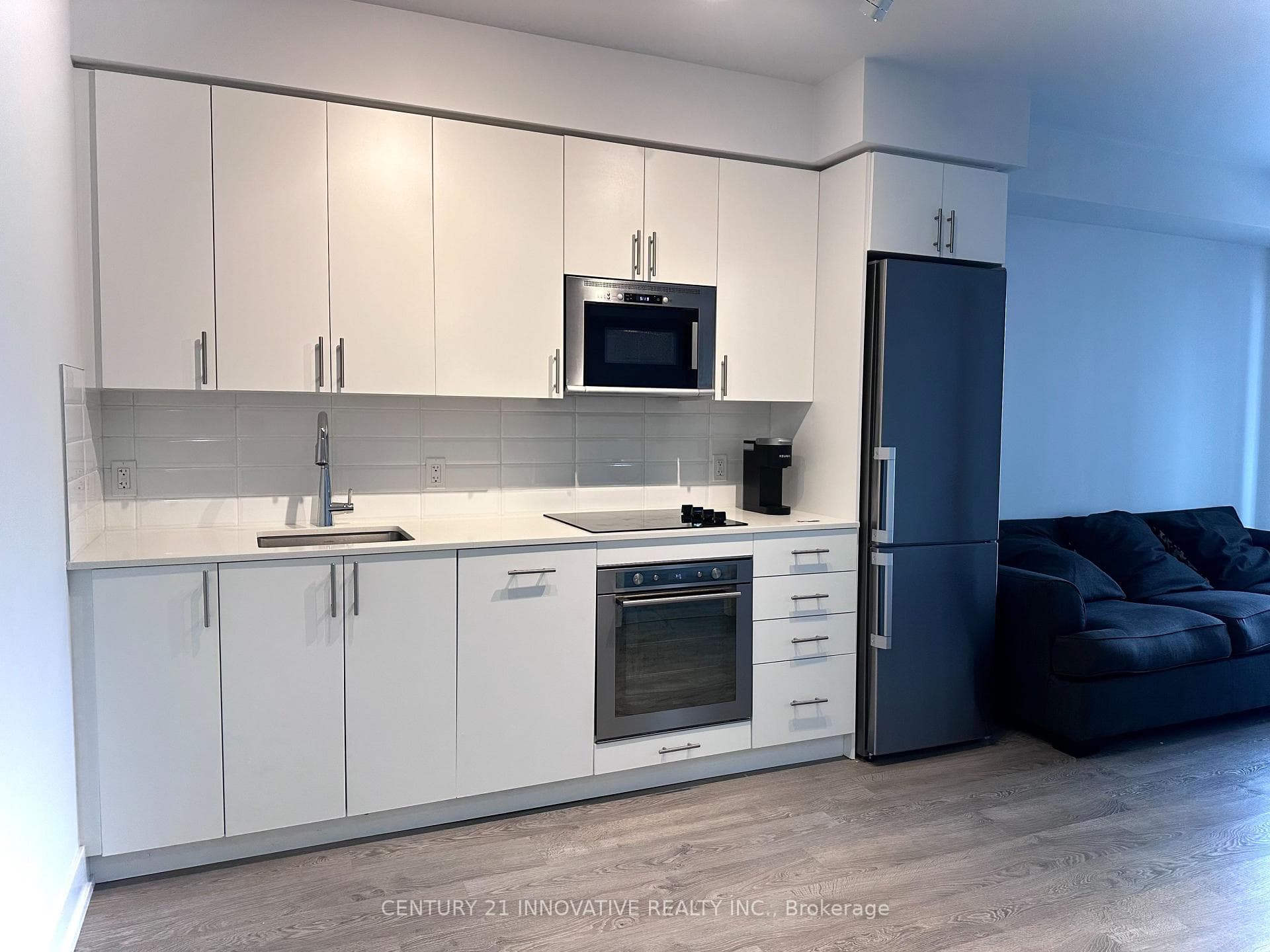 2550 Simcoe Street Unit 513 photo 7