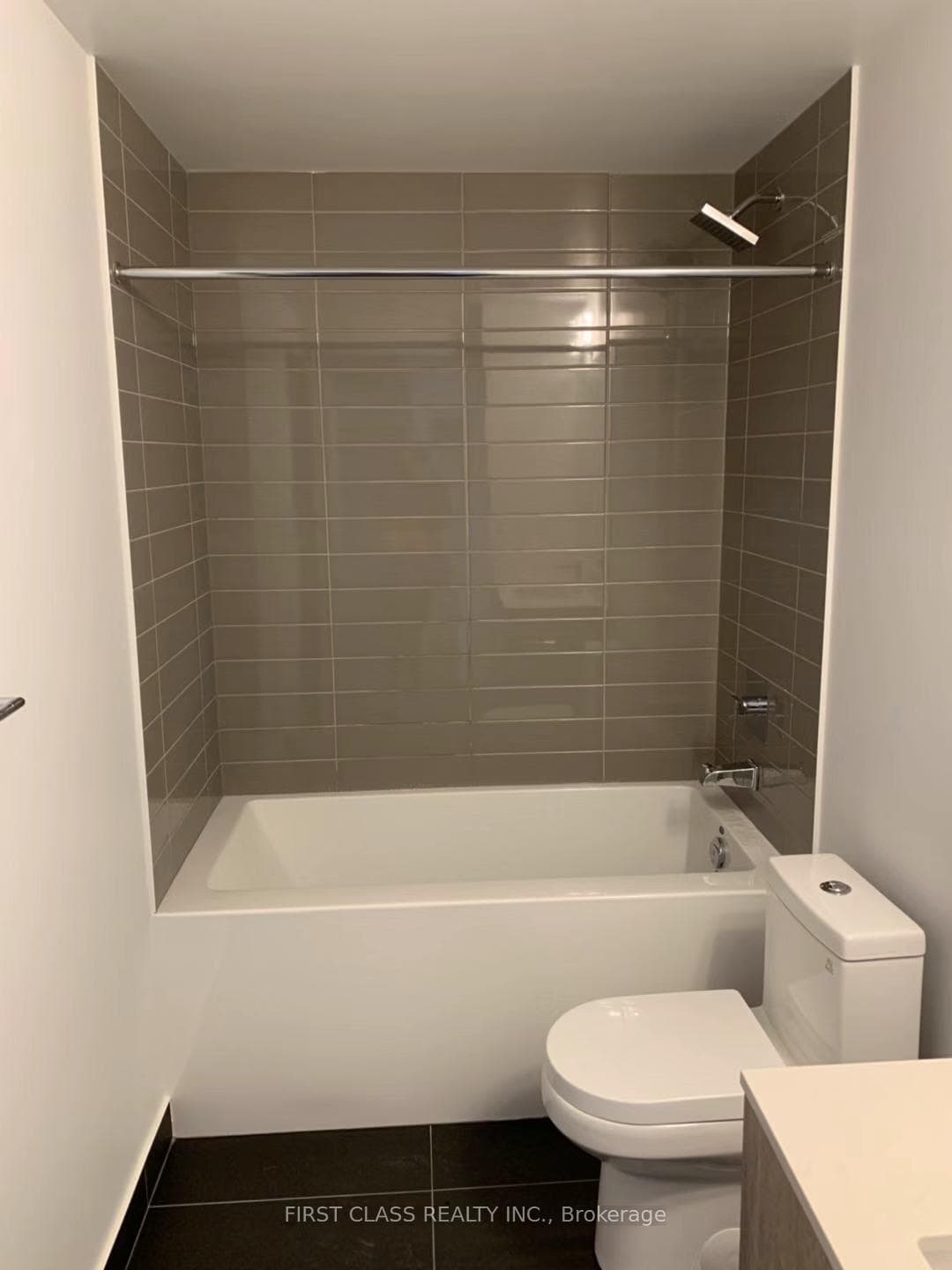 181 Dundas Street Unit 1712 photo 13