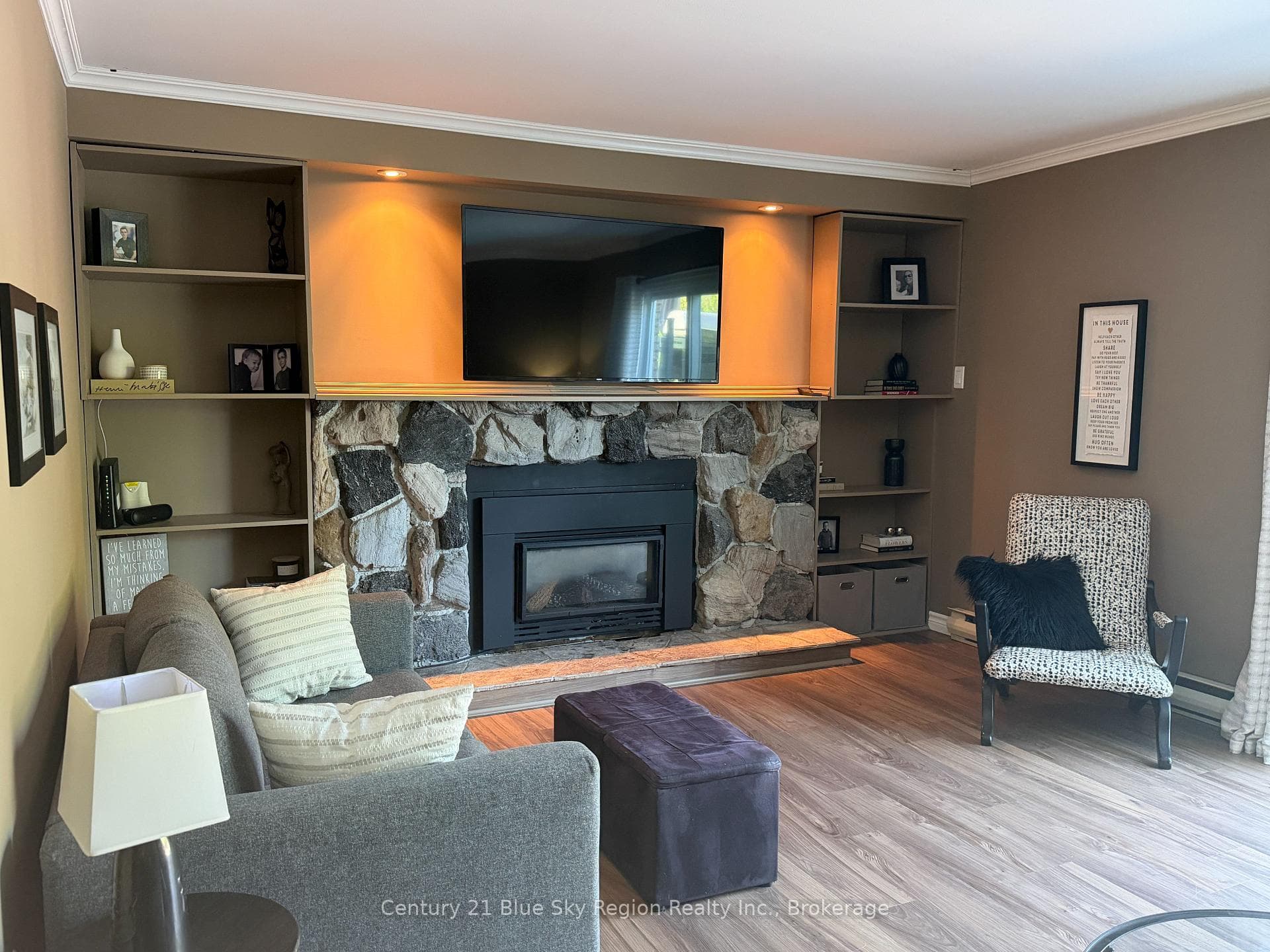 790 LAURENTIAN Avenue photo 15