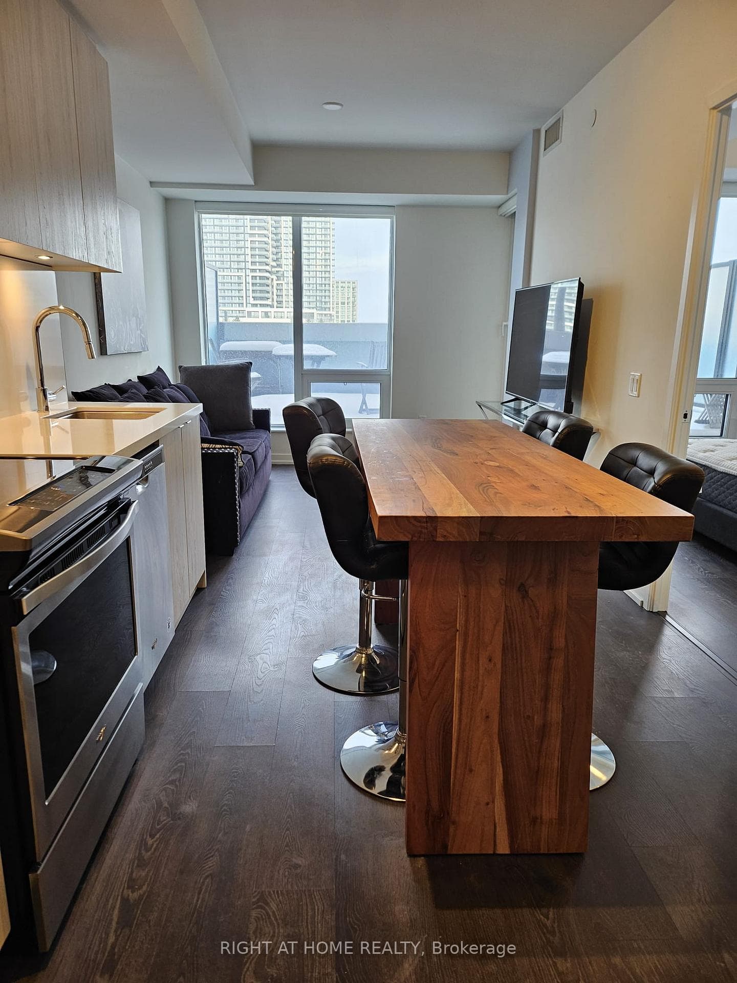 8868 Yonge Street Unit 216 photo 12