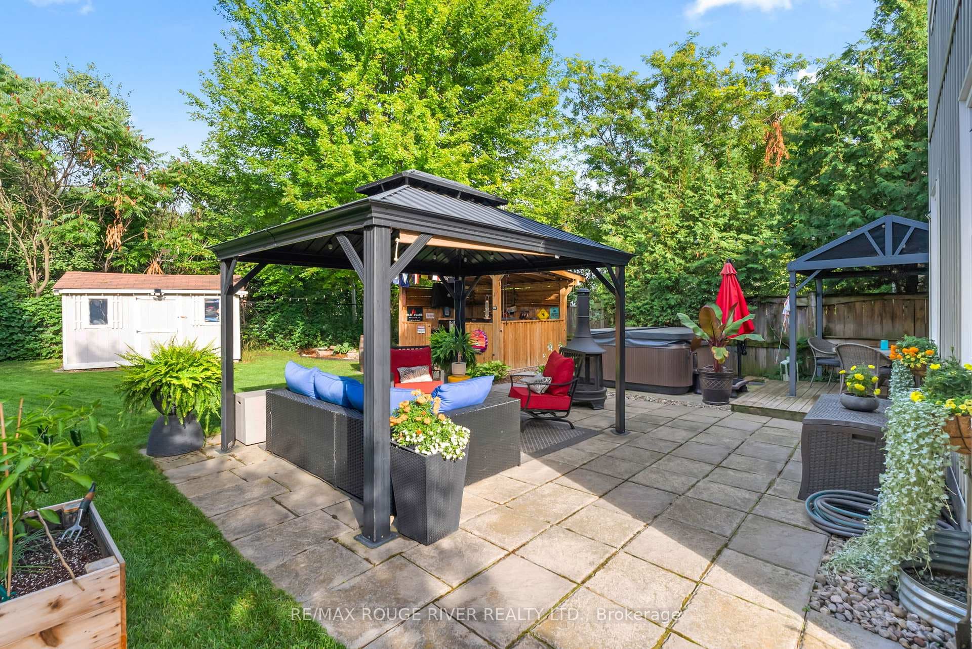 53 Cranborne Crescent photo 41