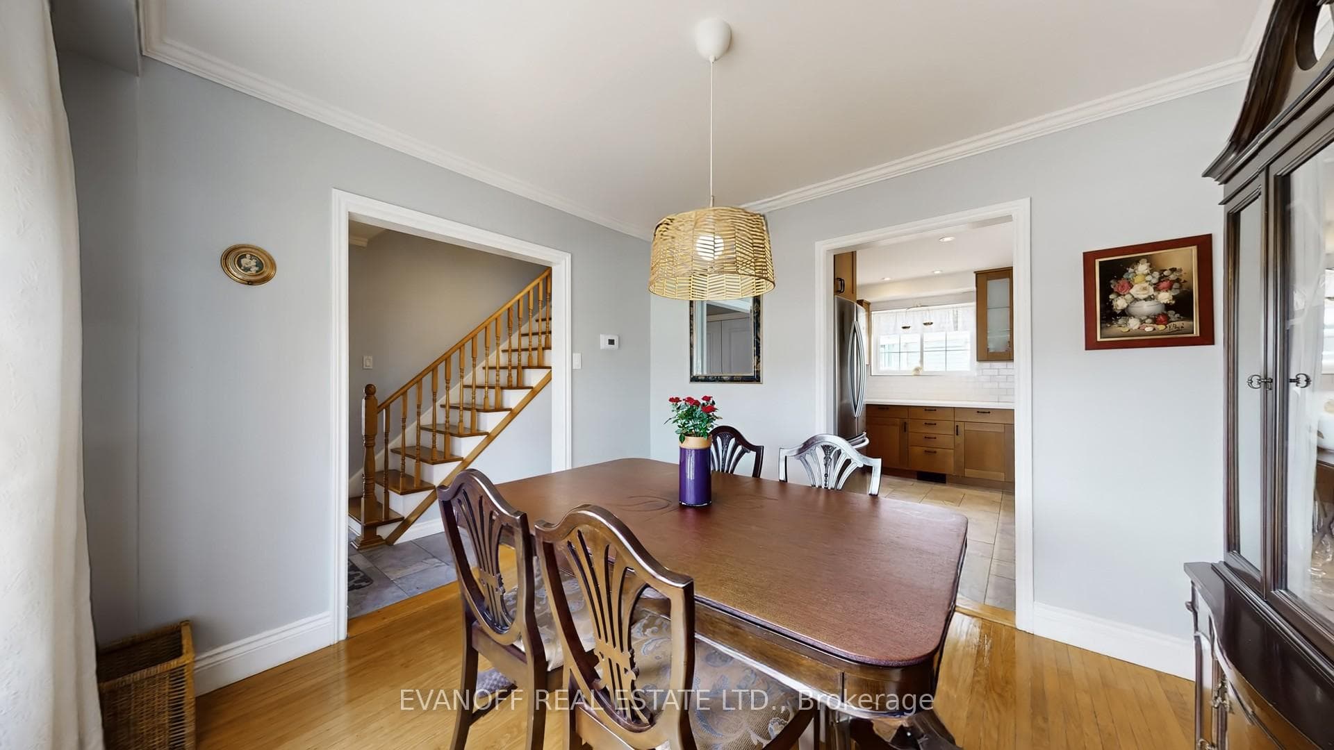 1 Sonneck Square photo 9